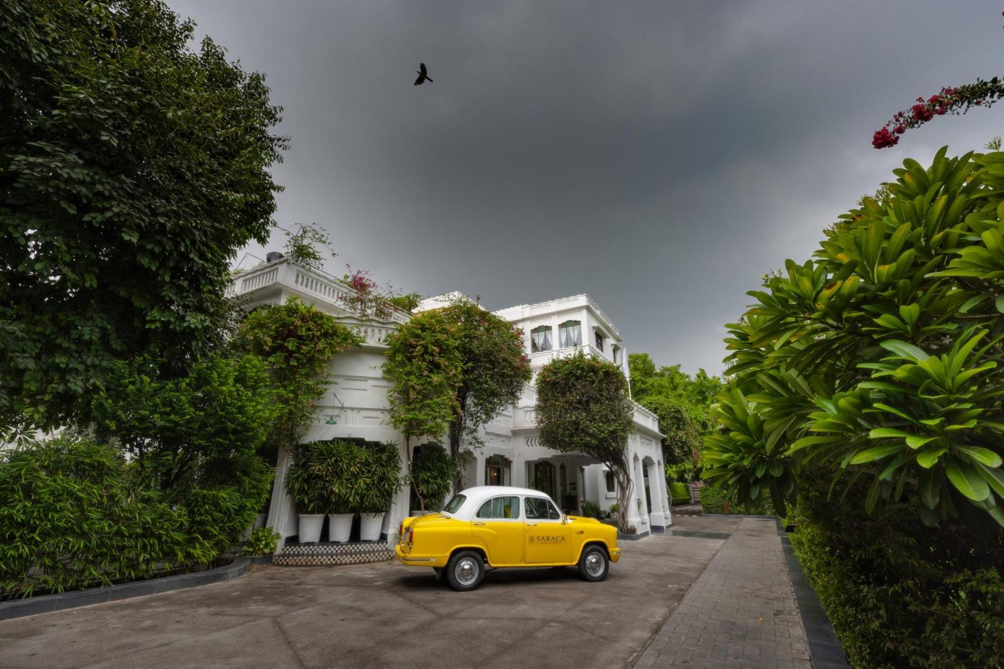 Saraca Hotel Lucknow Exterior foto