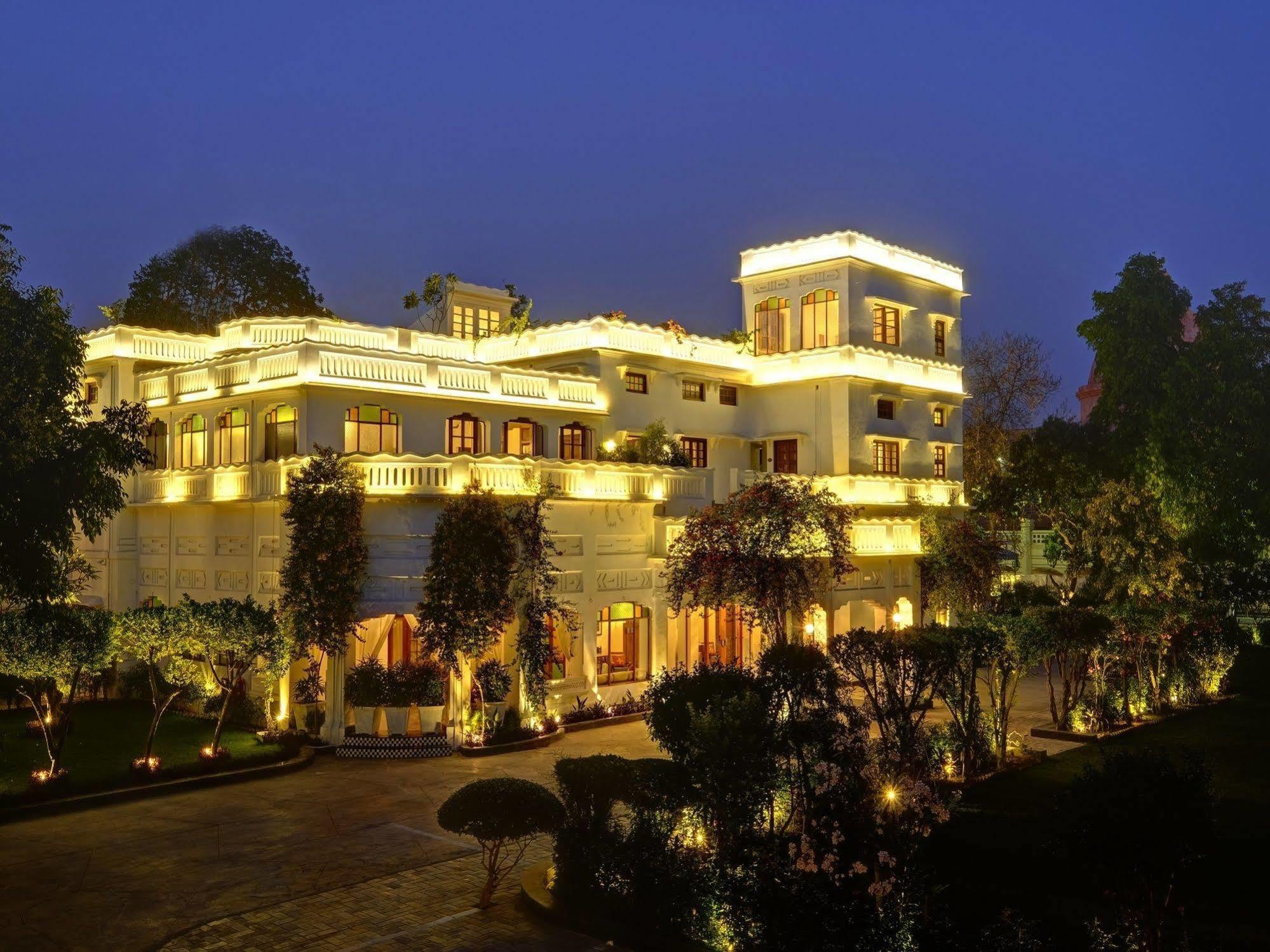 Saraca Hotel Lucknow Exterior foto